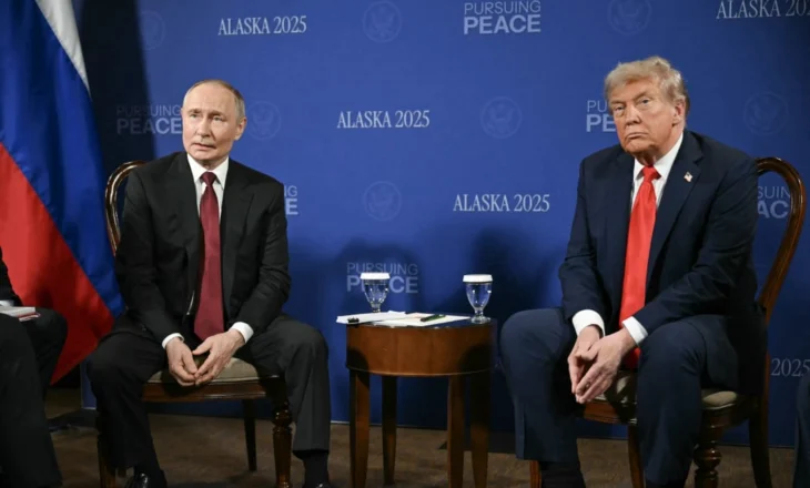 Trump pas takimit me Putin në konferencë: I takon Zelenskyt të vendos, Rusia do paqe