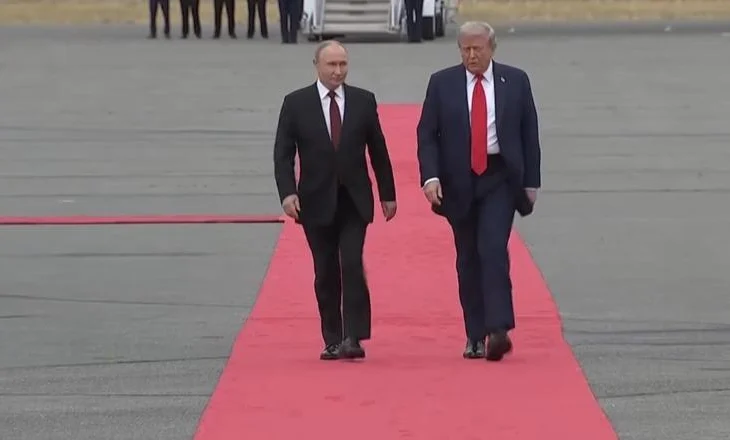 Trumpi pa marrëveshje, Putini me tapet të kuq