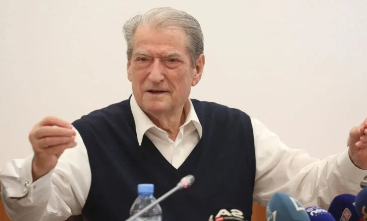 ‘Turizmi është dështimi më spektakolar ekonomik’/ Berisha ngre zërin: Shkaku i rënies dramatike është…