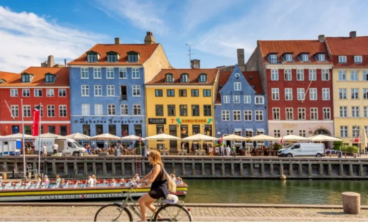 Turizmi i dasmave solli miliona në Kopenhagen, por qyteti duhet të rimbursojë çiftet pas zbulimit të abuzimeve me tarifat