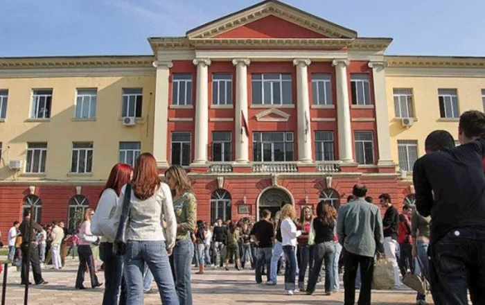U-Albania/ Sot afati i fundit i aplikimit në universitet, ja si do të realizohet procesi në portal