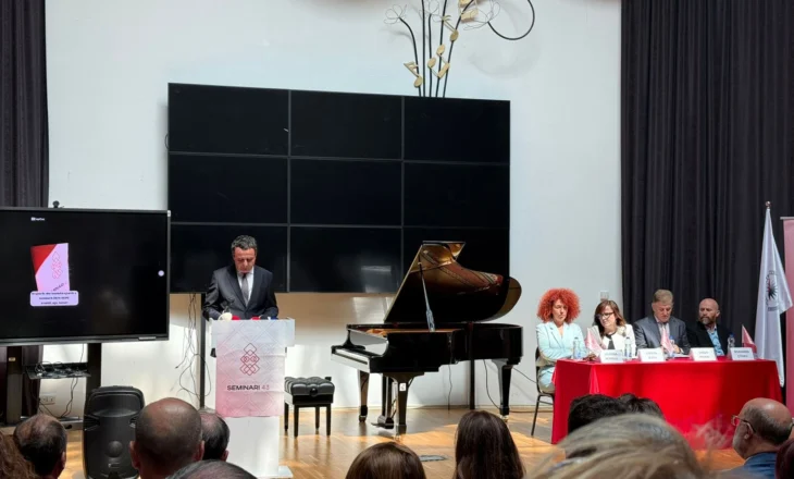 U hap edicioni i 43-të i Seminarit Ndërkombëtar për Gjuhën, Letërsinë dhe Kulturën Shqiptare në Prishtinë