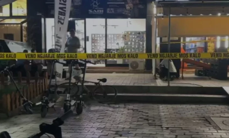 U konfliktuan me njëri-tjetrin, të plagosurit me thikë përfundojnë në spitalin e Vlorës! Dy të arrestuar pas ngjarjes