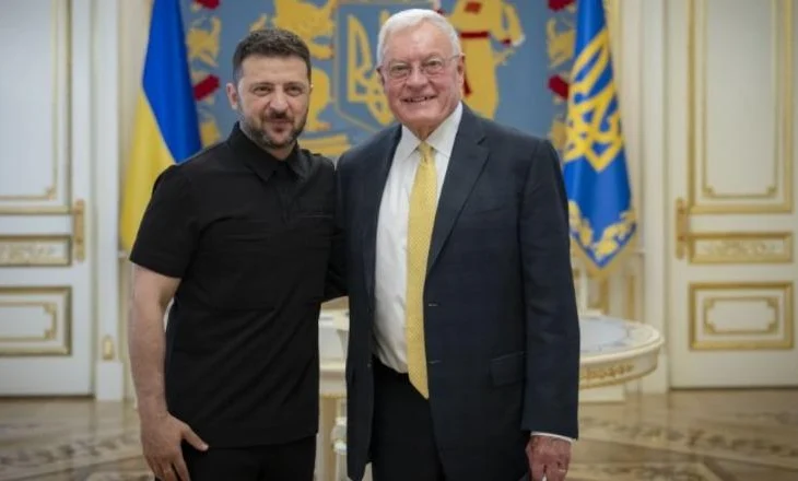 Ukraina feston ditën e Pavarësisë, i dërguari i Trump mbërrin në Kiev! SHBA bllokon raketat me rreze të gjatë veprimi kundër Rusisë