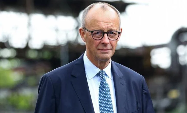 Ukraina feston Pavarësinë, Merz: Ukrainasit po luftojnë për rendin liberal në Evropë
