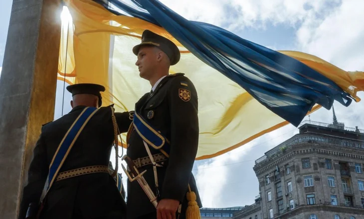 Ukraina feston sot Ditën e Pavarësisë nën hijen e luftës, 3 vite nga agresioni rus