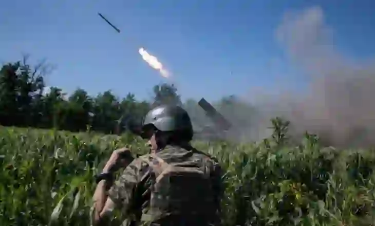 Ukraina prezanton raketën e re me rreze 1 mijë kilometra
