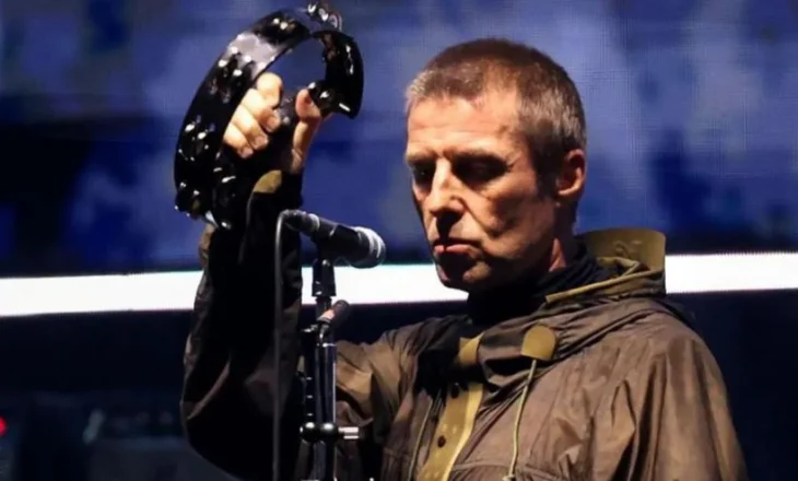 Vdes një 40-vjeçar pasi u rrëzua në koncertin e Oasis në Wembley
