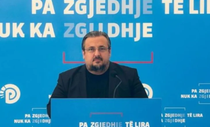 “Vetëm 20% e investimeve publike të realizuara”, Dorian Teliti: Tirana, qytet i shpenzimeve luksoze për…