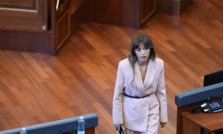 Vetëvendosje s’heq dorë nga Haxhiu: Konstituimi i Kuvendit të Kosovës i pasigurt