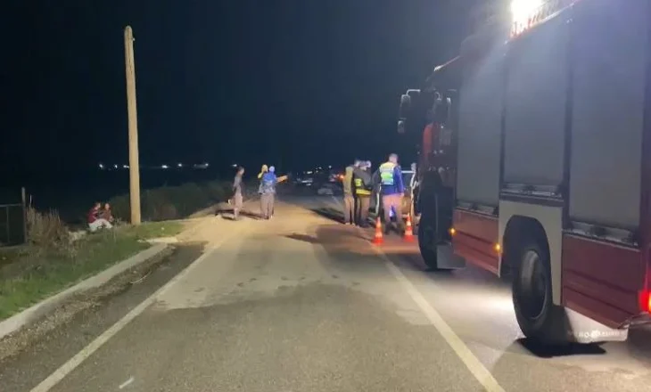 VIDEO / Aksident në aksin Fier-Levan, mjeti përfundon në kanal