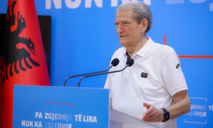 Video/ “Martesat me zor”/ Gafa e Berishës me Kodin e ri Penal, lexon memen që qarkullon në internet!