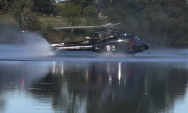 Video/ Pamje tmerruese nga Franca! Helikopteri bie në liqen gjatë një operacioni për të luftuar zjarrin