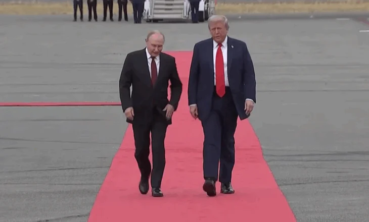 VIDEO/ Pas 6 vitesh, Trump dhe Putin takohen në Alaskë