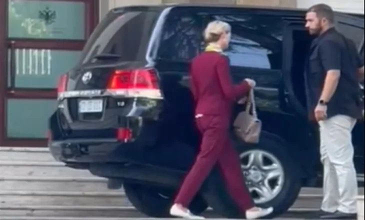VIDEO/ SHBA nuk e uroi pas farsës/ Diplomatja amerikane shkon në kryeministri, Rama nuk e pret