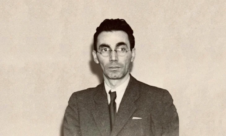 ”Xhafer Deva ishte njeri me një mendje të kthjellët, të mprehtë dhe, siç thonë ‘’sa deti të gjanë’’! Kush ishte në të vërtetë Xhafer Deva?!