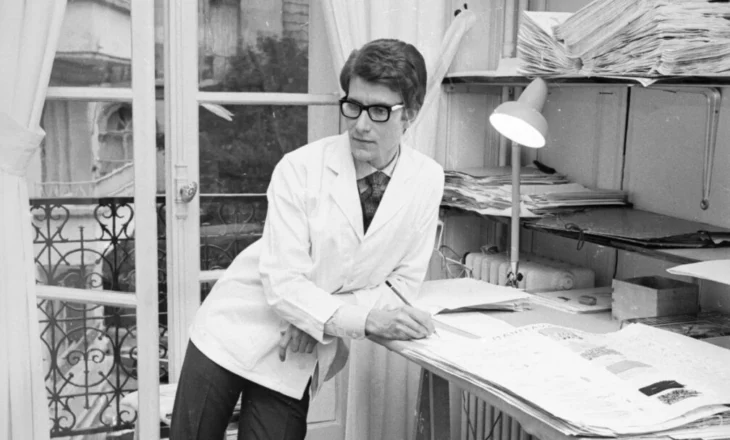Yves Saint Laurent: Ditëlindja e ikonës që revolucionarizoi modën
