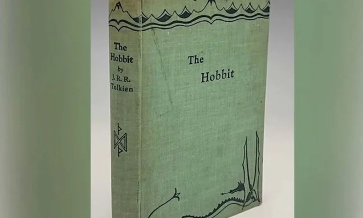 Zbulimi i papritur: Botimi origjinal i “The Hobbit” shitet për shifër rekord