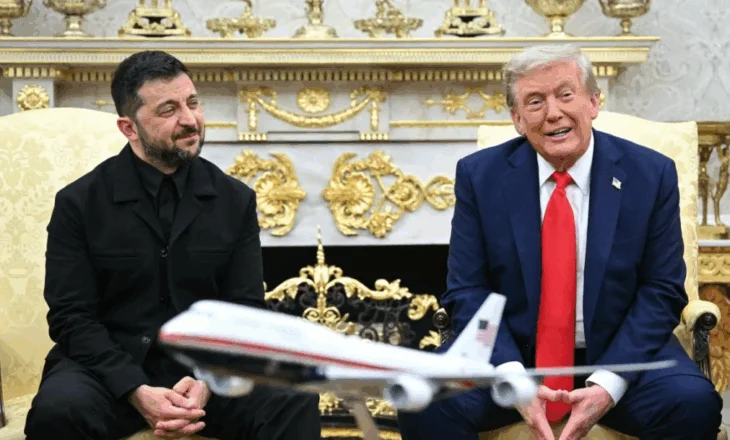 Zelensky me kostum të zi (por pa kravatë), një gjest pajtimi me Trump?