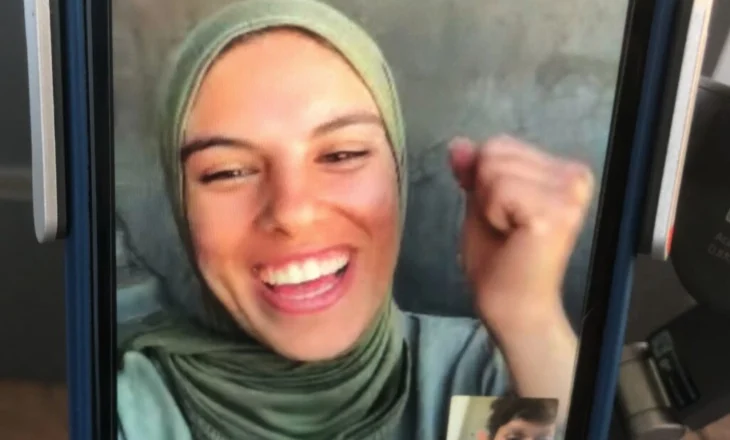 Zëri që theu heshtjen e Gazës, rrëfimi i palestinezes së vrarë pas kamerës: Duhet të dokumentoj gjithçka!