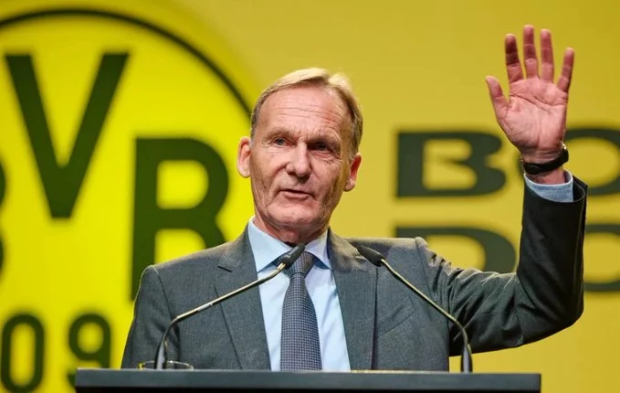 Zgjedhje te Dortmund, Vatzke zyrtarizon kandidimin për president të ri të verdhezinjëve