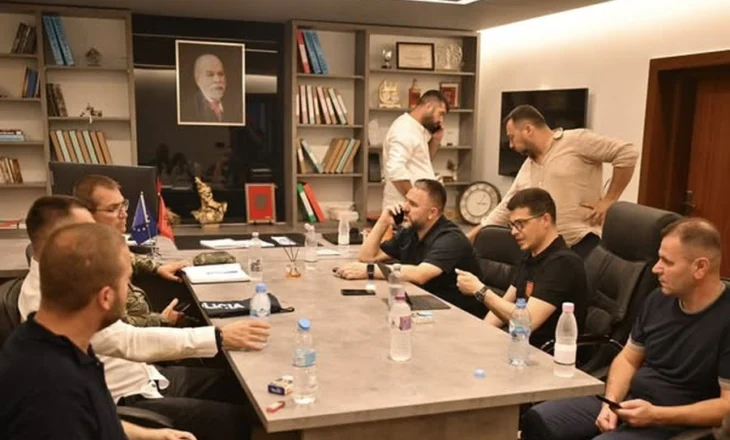Zjarret në Delvinë, Vengu takim me shefin e shtabit dhe drejtuesit vendorë për planin e masave