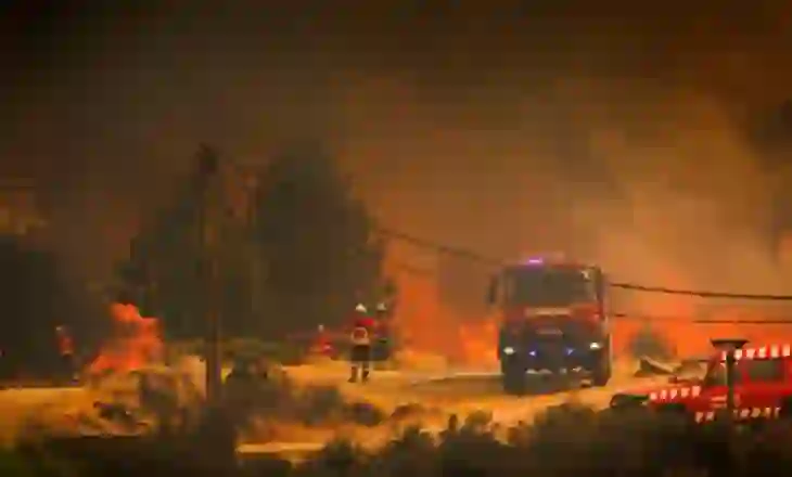 Zjarret po djegin Europën, mijëra të evakuar nga zonat e rrezikut