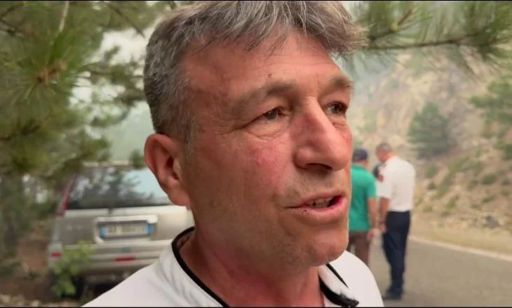 Zjarri në fshatin Xath, kryebashkiaku Curri: I çova sms ministrit për ndërhyrje nga ajri, por asnjë reagim