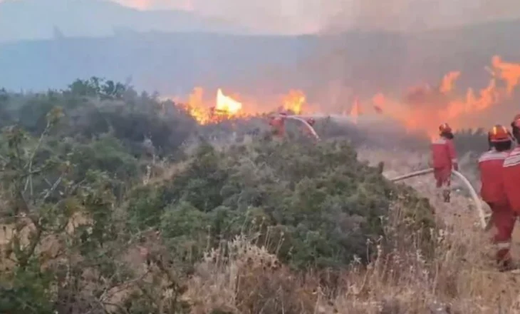 Zjarri në Skërficë, nis operacioni për shuarjen e flakëve