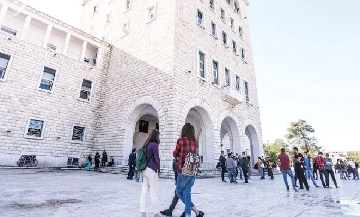 75% e maturantëve në listë, faza e fundit e regjistrimit ka filluar
