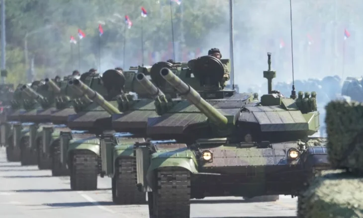 A po përgatitet Serbia për luftë?