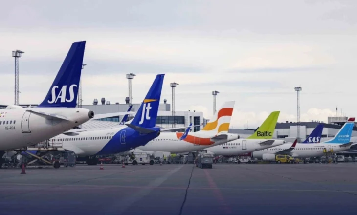 Aeroporti i Kopenhagenit mbyllet nga prania e dronëve në hapësirën e tij ajrore, të paktën 20 fluturime u vonuan ose u devijuan  