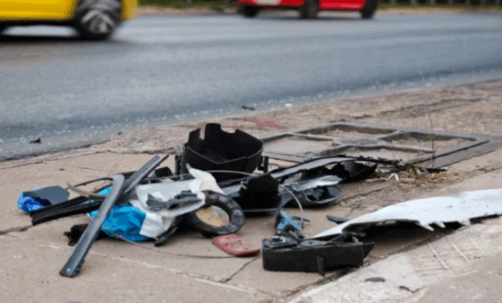 Aksident i katërfishtë në Greqi, 1 viktimë dhe 3 të plagosur