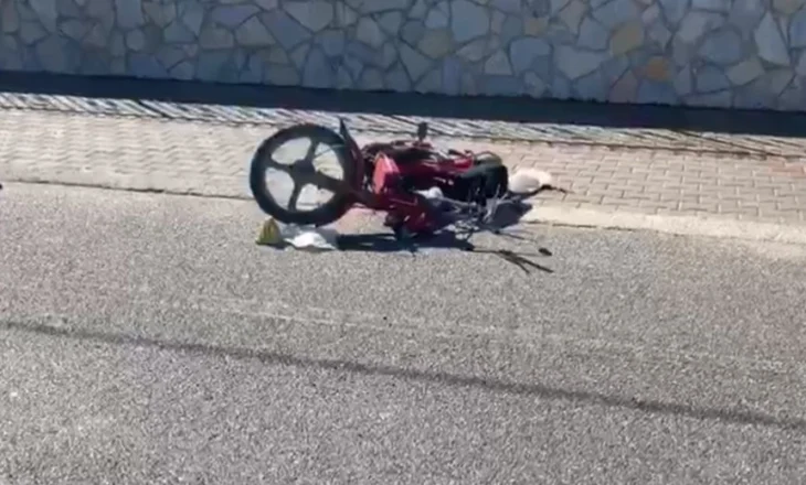Aksident i rëndë në Koplik/ Makina përplaset me motorin, i plagosuri ndodhet në gjendje…