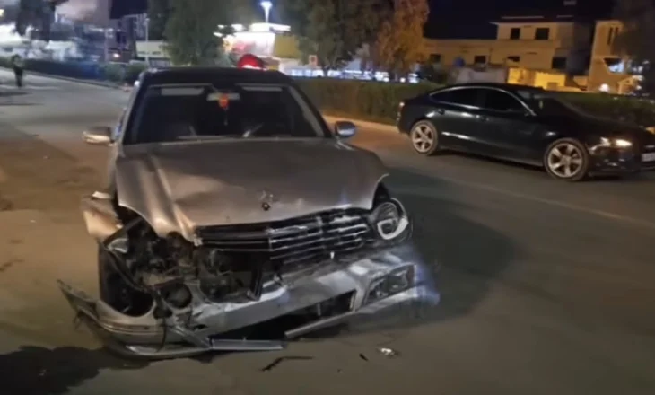 Aksident me katër automjete në Vlorë, një e lënduar