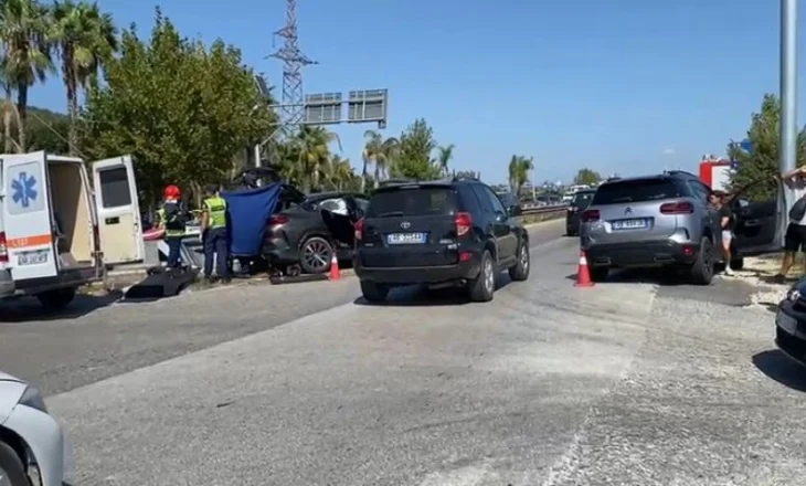 Aksident me vdekje në autostradën Fier- Lushnje, përplasen dy automjete! Humb jetën një nga të plagosurit