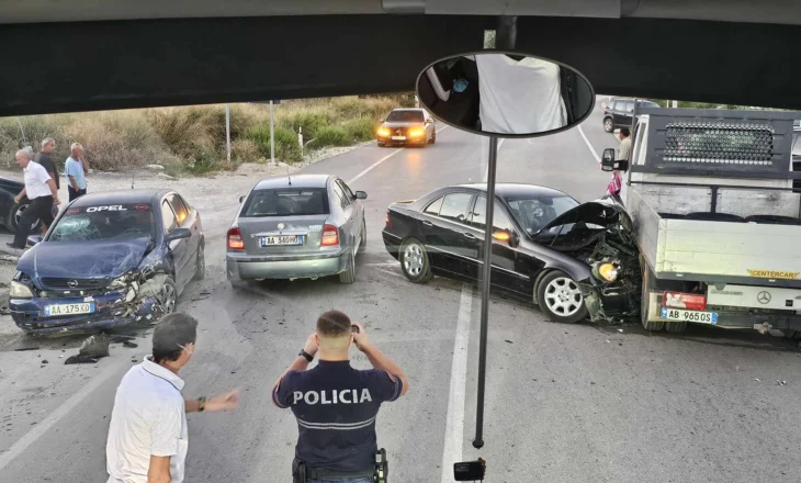 Aksident nga përplasja e 2 automjeteve në aksin rrugor Sarandë – Delvinë, në Shijan