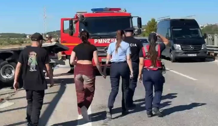 Aksidenti tragjik në Levan-Vlorë, zbardhet dinamika: Turistja italiane goditi nga pas kamionçinën dhe më pas…