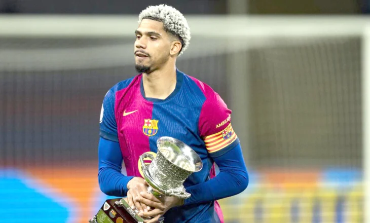 Araujo në situatë të vështirë te Barcelona, kalimi te Liverpul një shans për karrierën