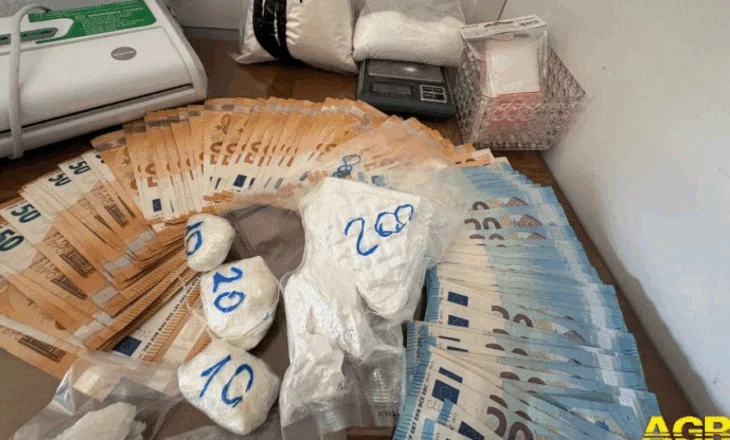 Arrestohet 40-vjeçari shqiptar në Itali, shiste drogë ndërsa ishte në arrest shtëpie