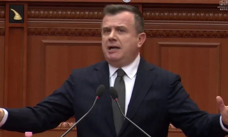 Balla: Rezolutën për gjenocidin pasi ta miratojë Kosova, mbështetja për UÇK-në e pakundërshtueshme