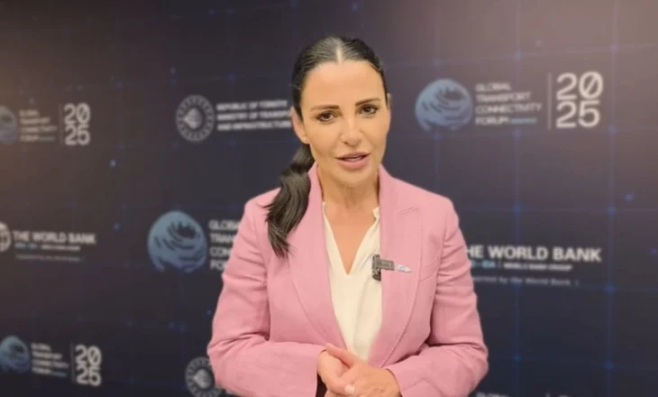 Balluku me Manastirliun në të njëjtin vend ku opozita takohet për të gjetur emrin për Tiranën, ironia e zv.kryeministres: PD e zonja kur përzgjedh kandidatët