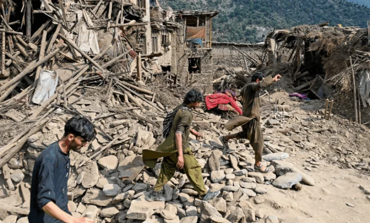 BE jep 1 milion euro fonde dhe 130 ton pajisje pas tërmetit në Afganistan