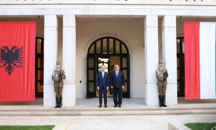 Begaj vizitë në Hungari, takohet me kryeministrin Orban: Mbështetje e fortë për integrimin evropian