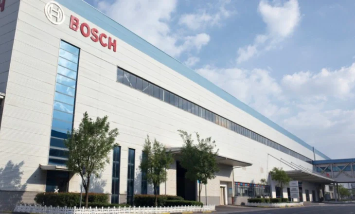 Bosch gjerman njofton shkurtimin e 13,000 vendeve të punës deri në vitin 2030