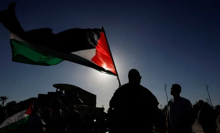 Britania paralajmëron Izraelin: Mos u hakmerrni për njohjen e shtetit palestinez