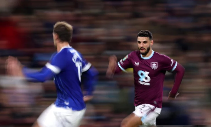 CARABAO CUP: Liverpool dhe Chelsea avancuan, Burnley i Brojës eliminohet. Shqiptari 78 minuta pa gjurmë (VIDEO)