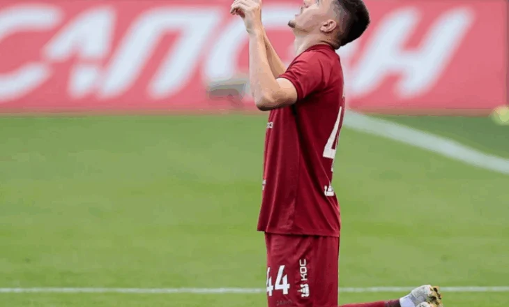 Daku nuk di të ndalet, gol nga jashtë zone në Rusi