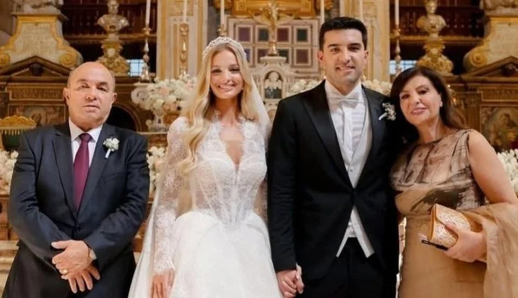 “Dasma 500.000 euro e djalit në Romë?”/ Manjani uron Topallin: Të trashëgohet Genari, pa gojët e hallkut e vrimat e gardhit nuk mbyllen