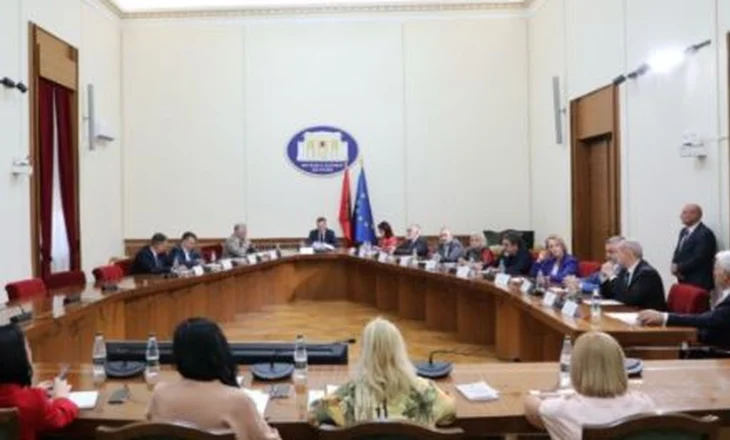 Debate në mbledhjen e Kryetarëve! Komisionet ‘pezull’, PD pa anëtarë! PS: Do nisim punën pa ju